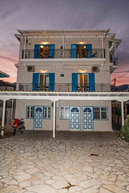 Summer Bed Nydri (Lefkada)